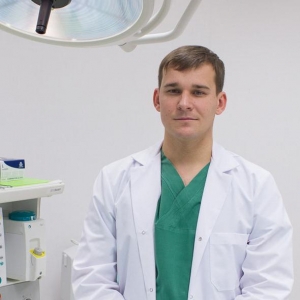 plastikas ķirurgs Kārlis Vērdiņš