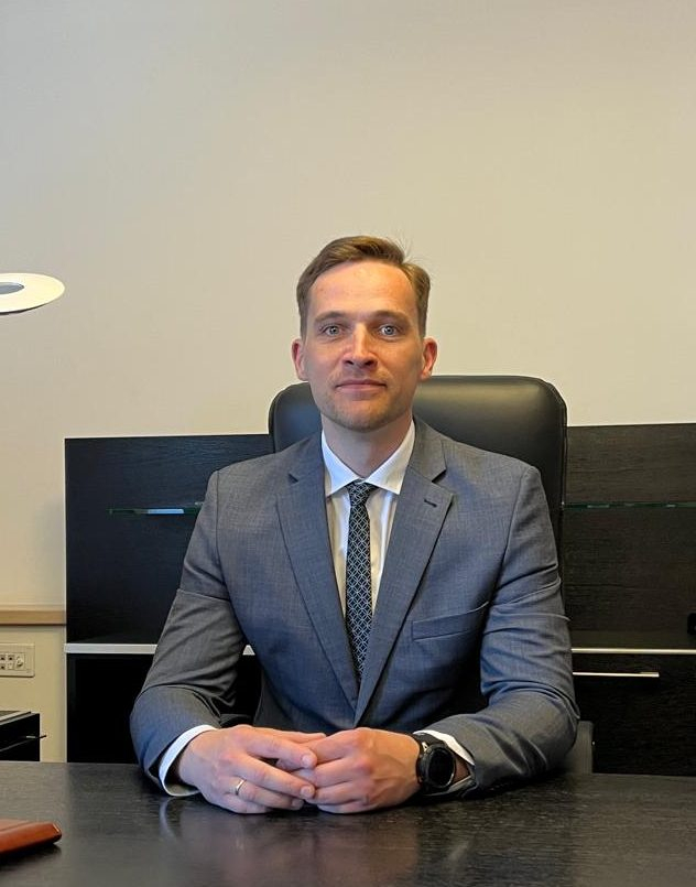 Amatā stājas jauns valdes priekšsēdētājs